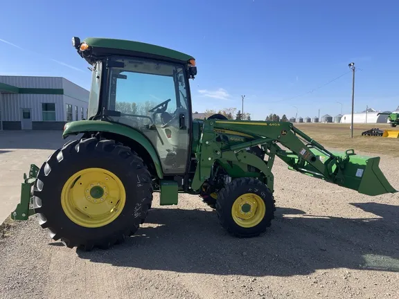 John Deere 4066R Tractor for sale